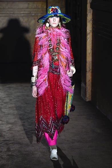 gucci fashion show parigi|gucci current collection.